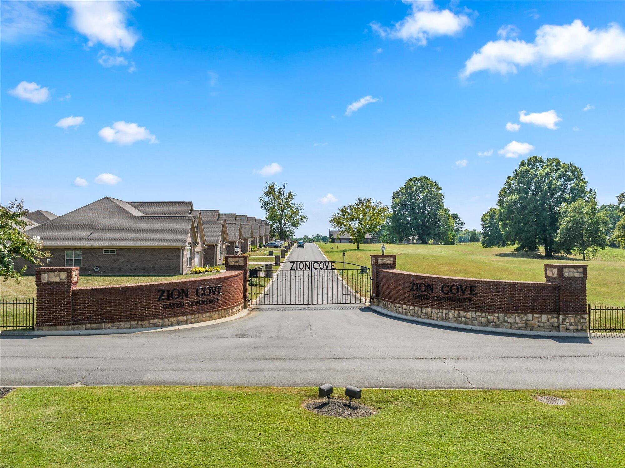 Property Photo: 225 Lake View Point TN 37329