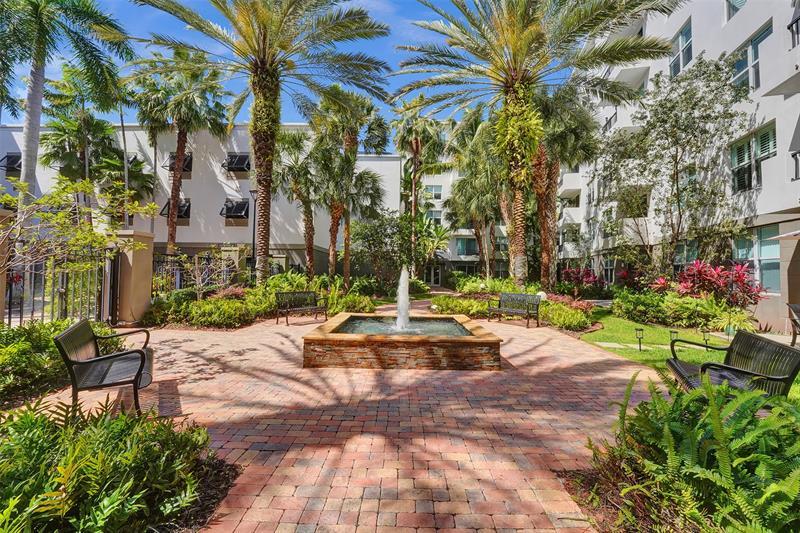 2401 NE 65th St 609  Fort Lauderdale FL 33308 photo