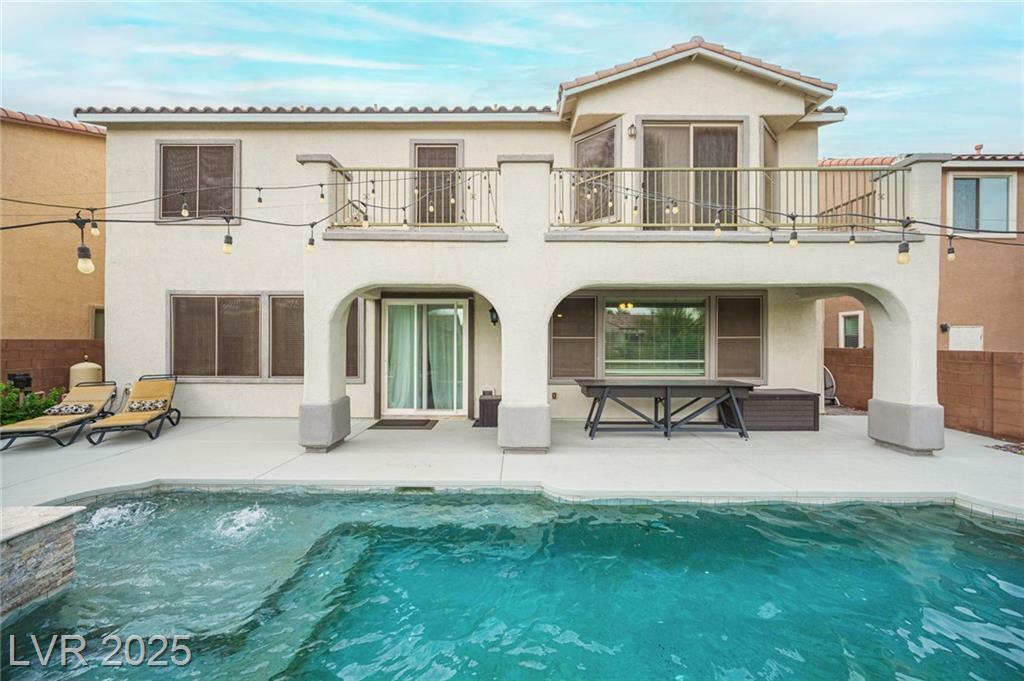 Property Photo: 6937 Puetollano Drive NV 89084