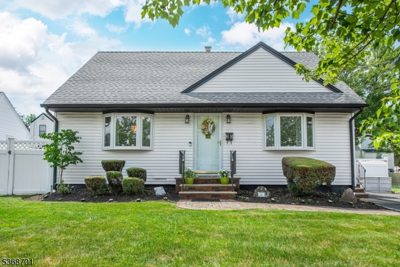 20 Bryant Ave  Bloomfield Twp. NJ 07003 photo