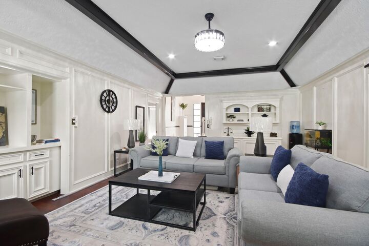 Property Photo: 6810 Apple Valley Lane TX 77069