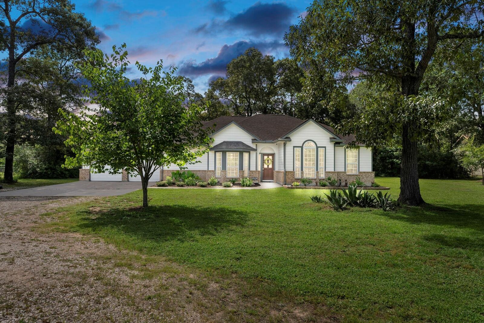 Property Photo:  9119 Bush Buck Lane  TX 77303 