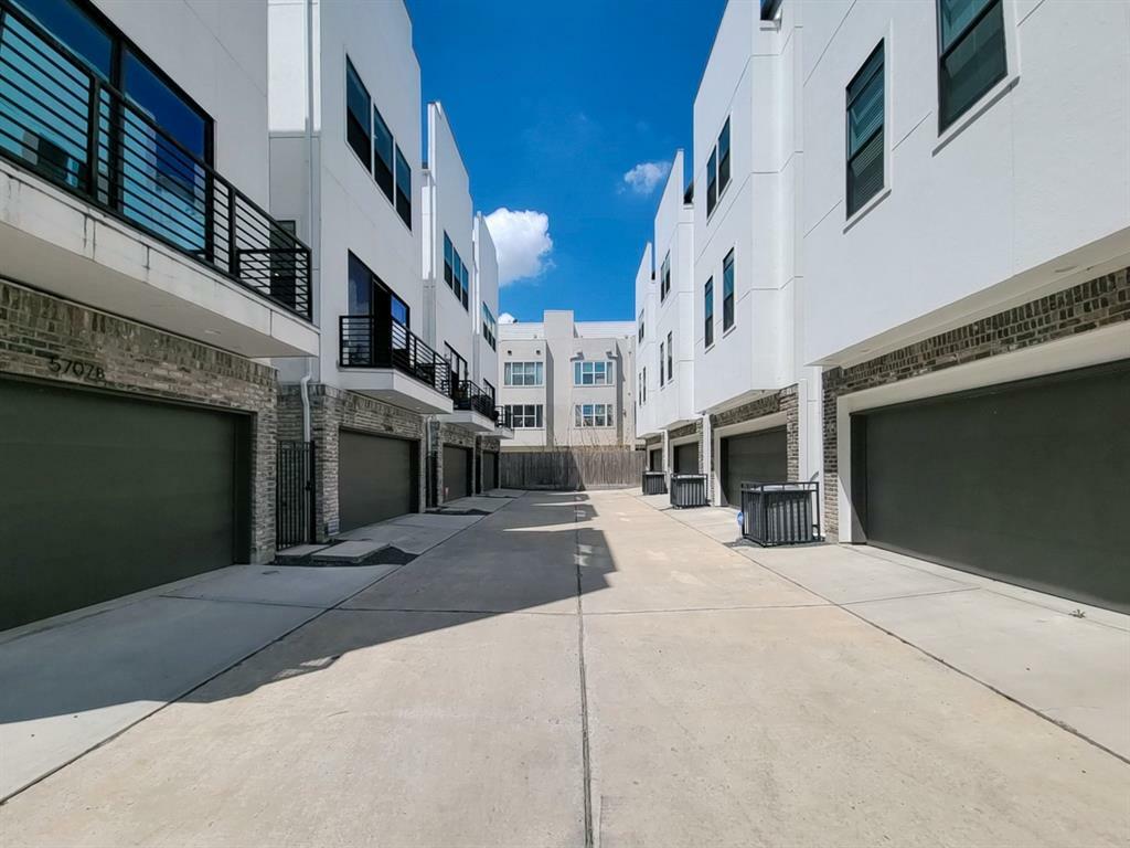 Property Photo: 5709 Larkin Street A TX 77007