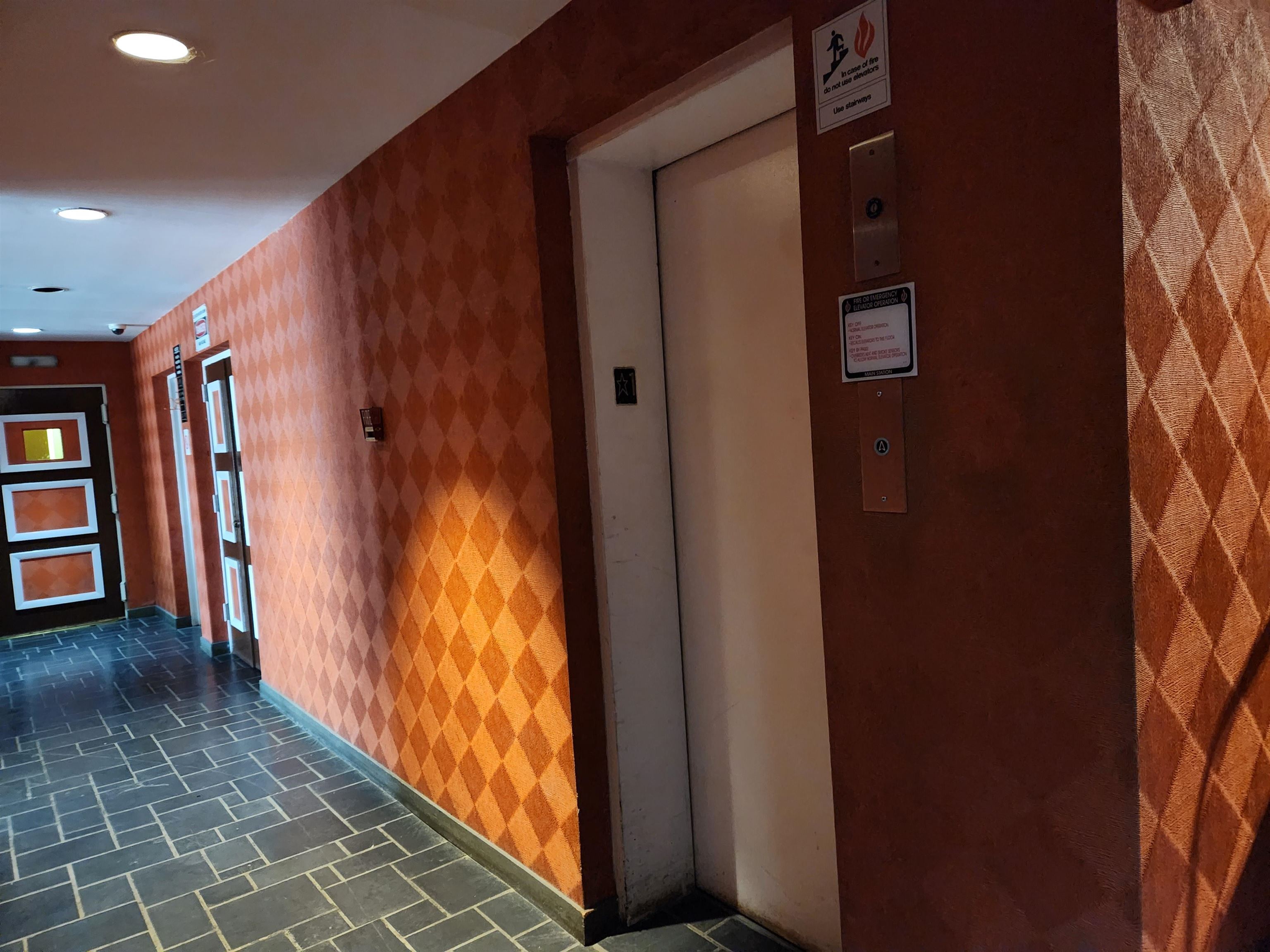 Property Photo: 86 West 33rd St 207 NJ 07002