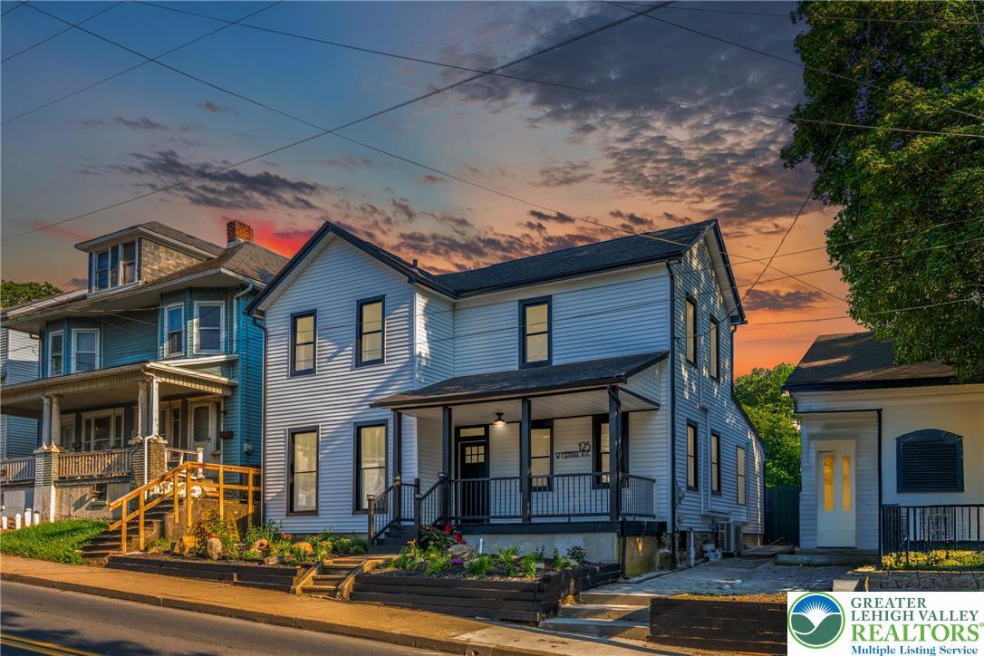 Property Photo: 125 W Central Avenue PA 18013