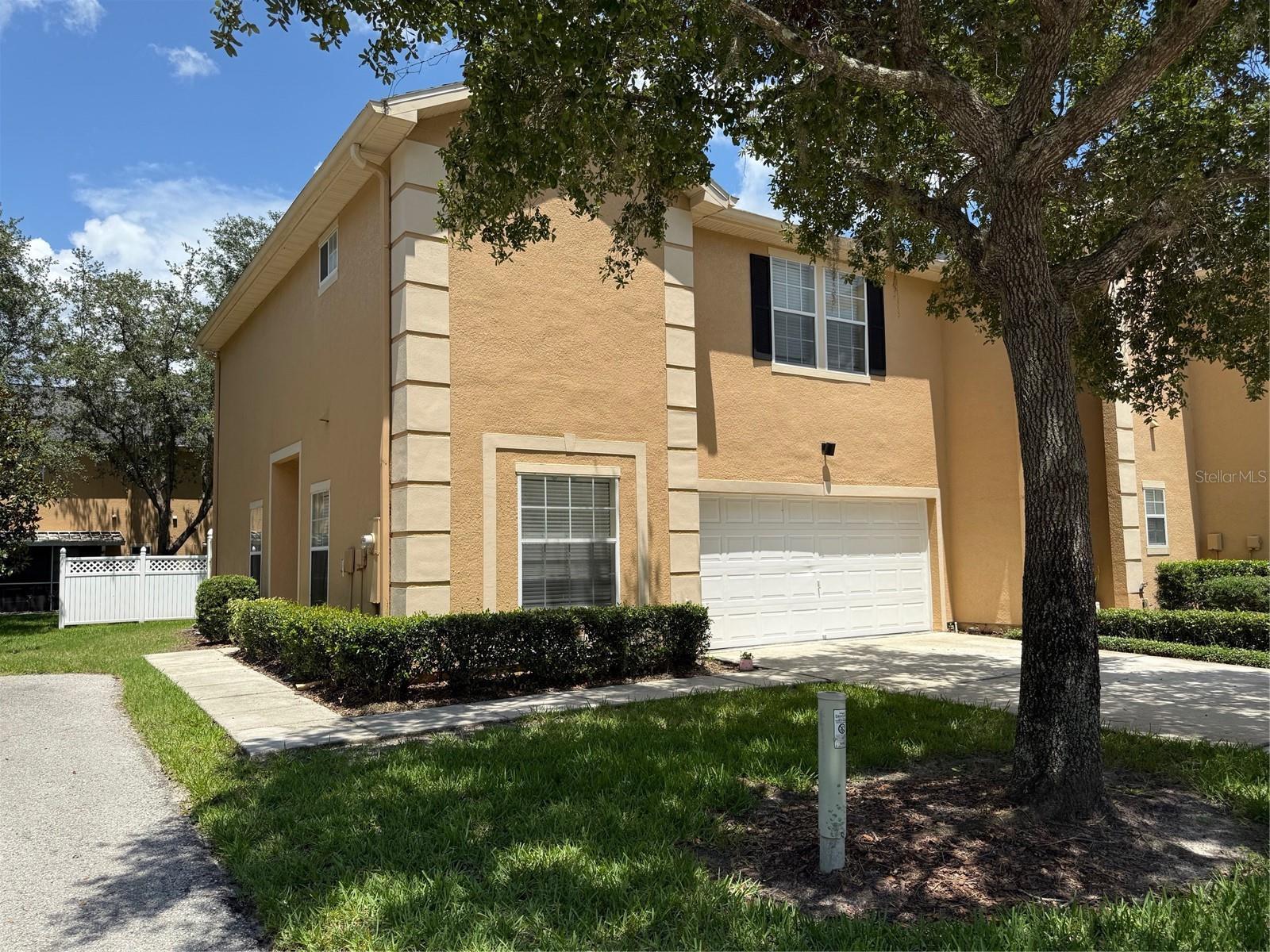 Property Photo: 16311 Worchester Palms FL 33647