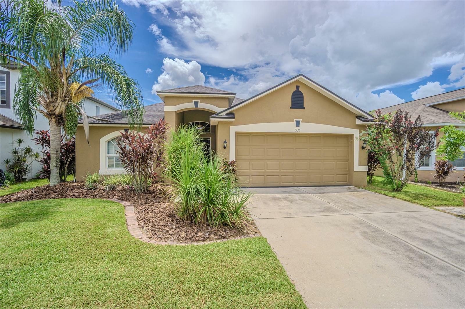 Property Photo: 3132 Dunstable Drive FL 34638