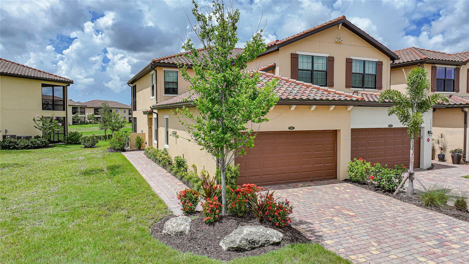 Property Photo: 12425 Ghiberti Circle 101 FL 34293