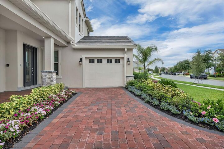 Property Photo: 10117 Atwater Bay Drive FL 34787
