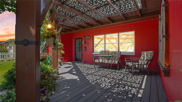 Property Photo: 5501 Highland Street S FL 33705