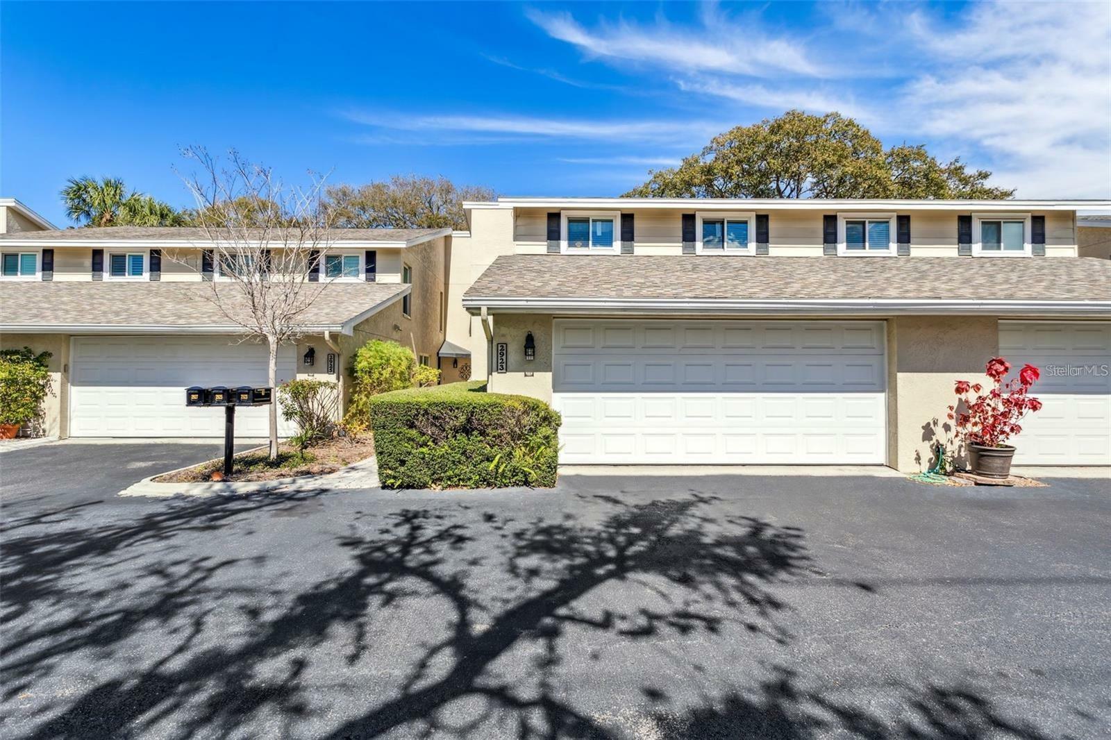 Property Photo: 2923 W Gandy Boulevard 2923 FL 33611