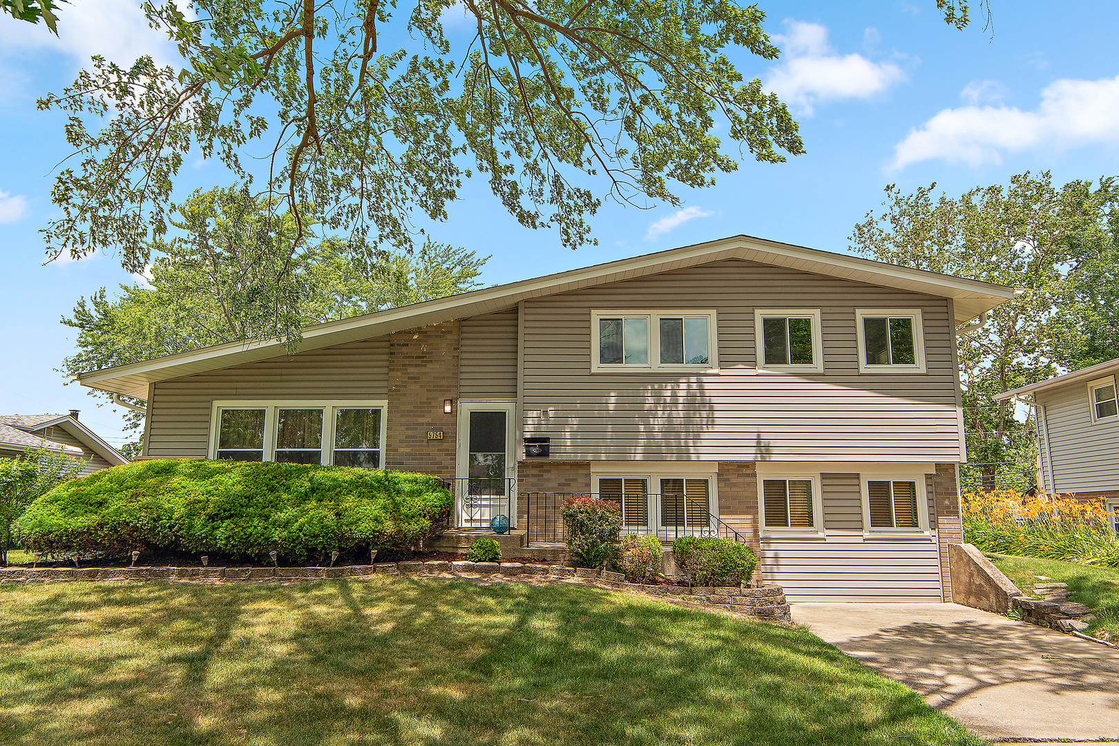 Property Photo: 5754 150th Street IL 60452