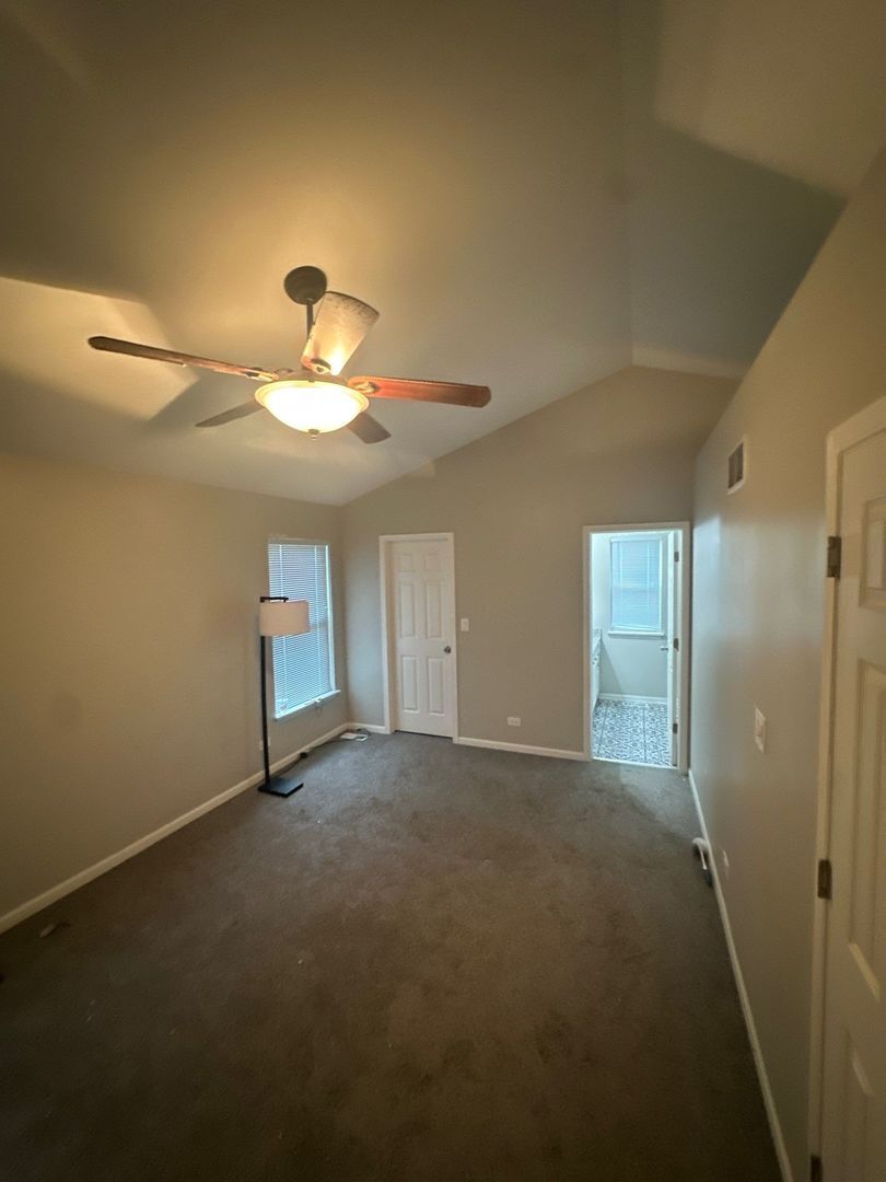 Property Photo:  3133 Heritage Boulevard  IL 60443 