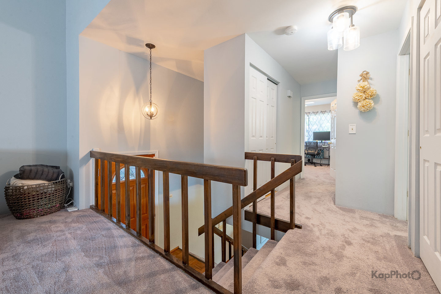 Property Photo: 29W400 Thornwood Lane IL 60555