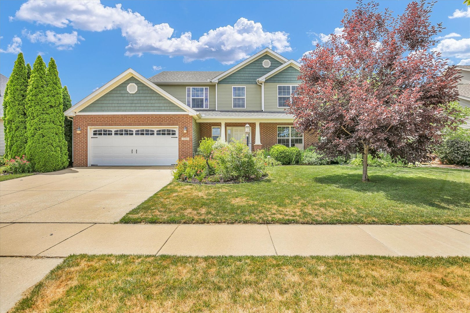 2205 Savanna Drive  Champaign IL 61822 photo