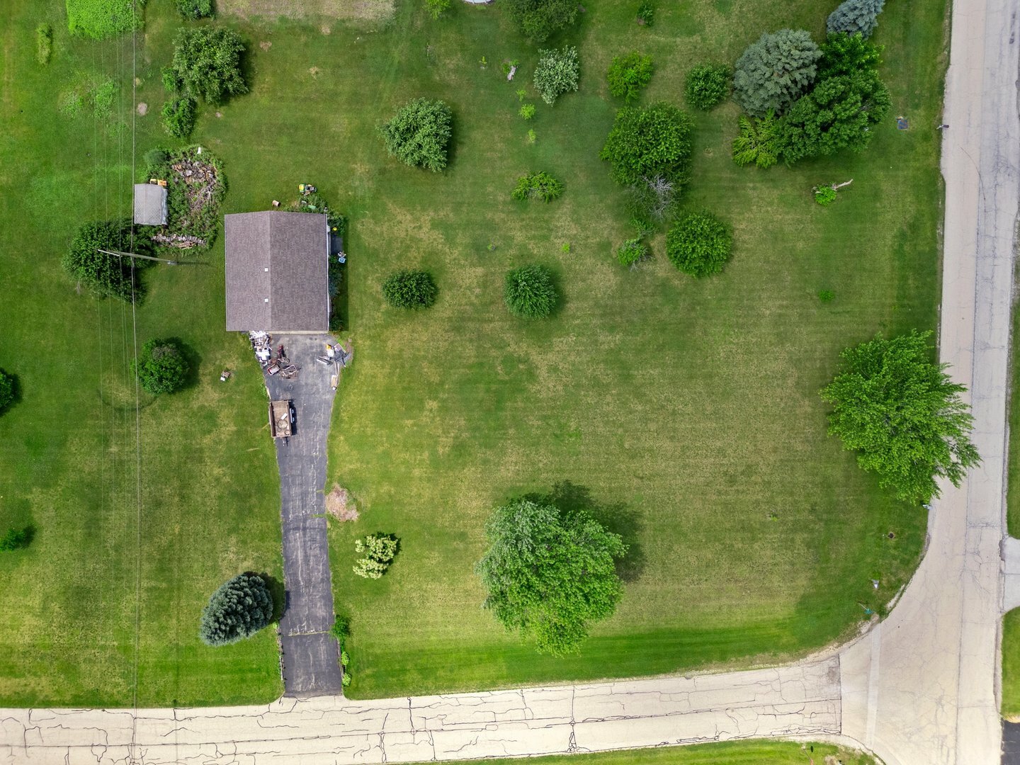 Property Photo: 2968 Valley View Road IL 60031