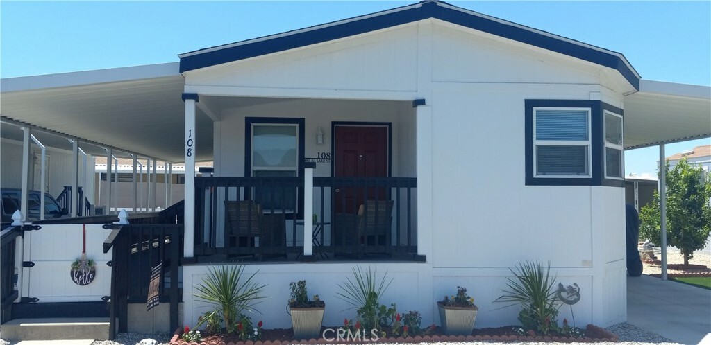 880 N. Lake St 108  Hemet CA 92544 photo