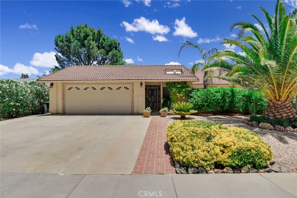 Property Photo: 1274 Seven Hills Drive CA 92545