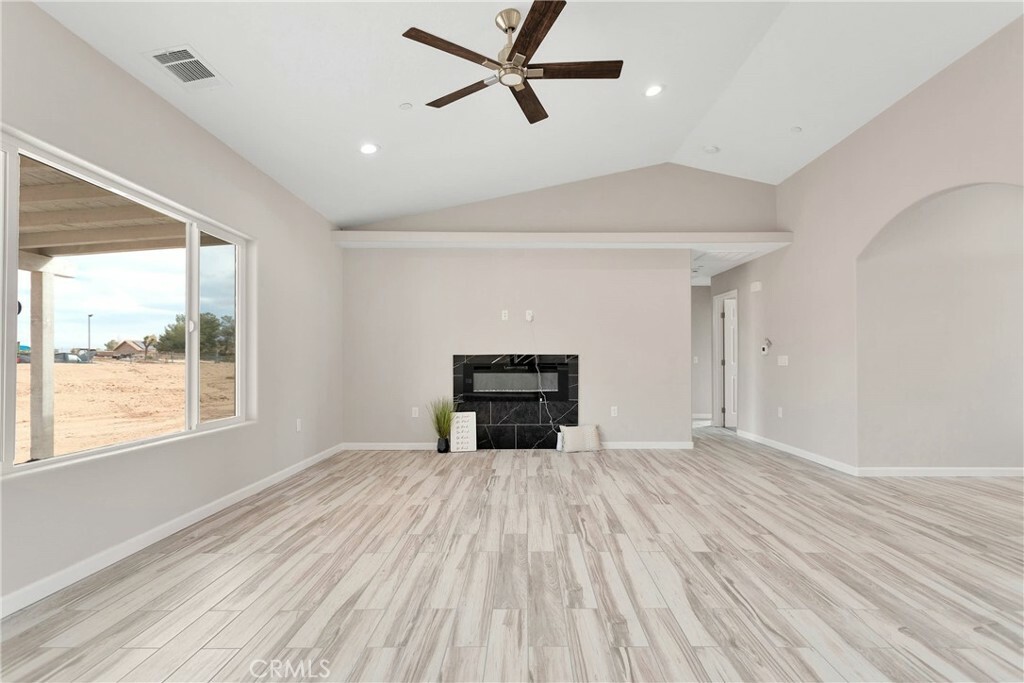 Property Photo: 18420 Wisteria Street CA 92345
