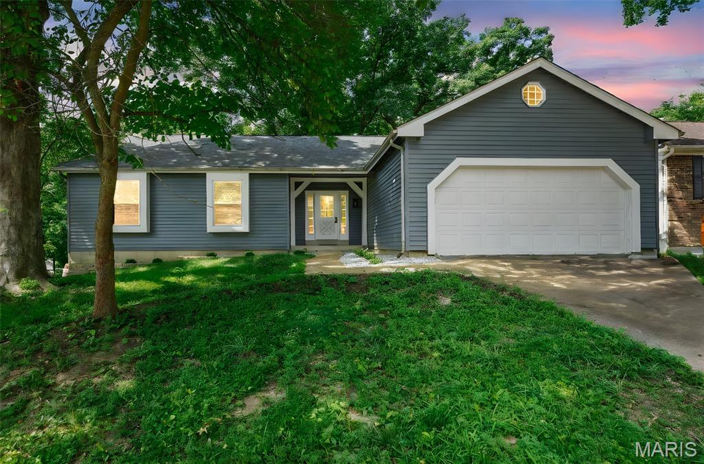 Property Photo: 3620 Cinnamon Tree Lane MO 63129