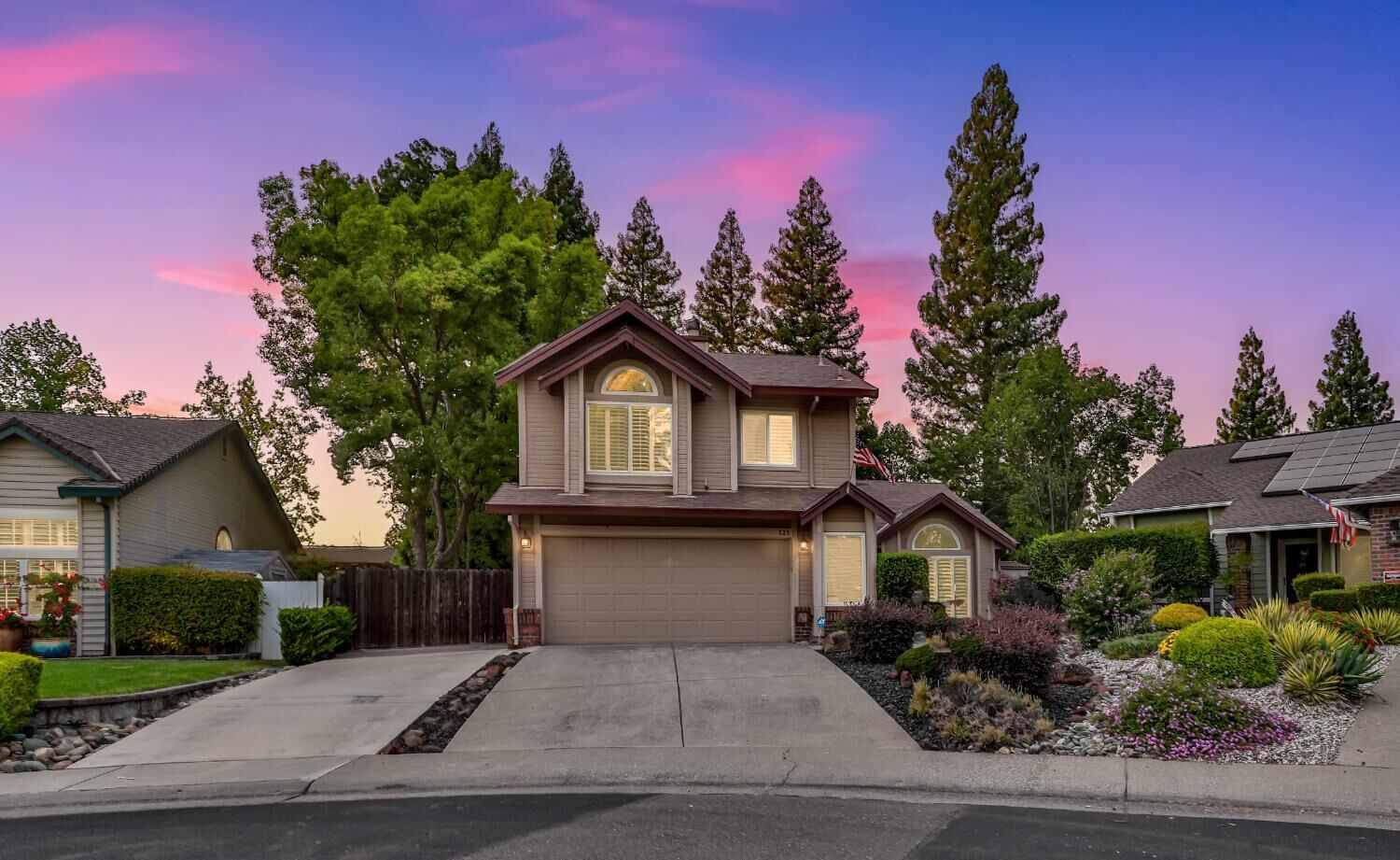 Property Photo:  121 Chesterfield Way  CA 95630 