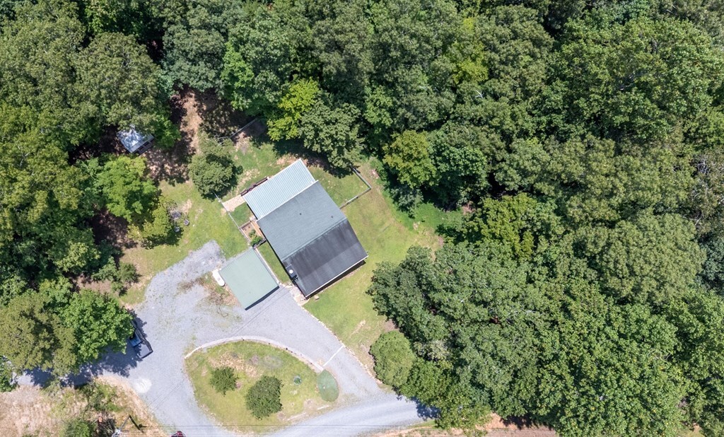 Property Photo:  68 Julie Court  GA 30540 
