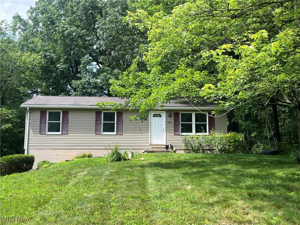 9420 Cedar Court W  Nashport OH 43830 photo