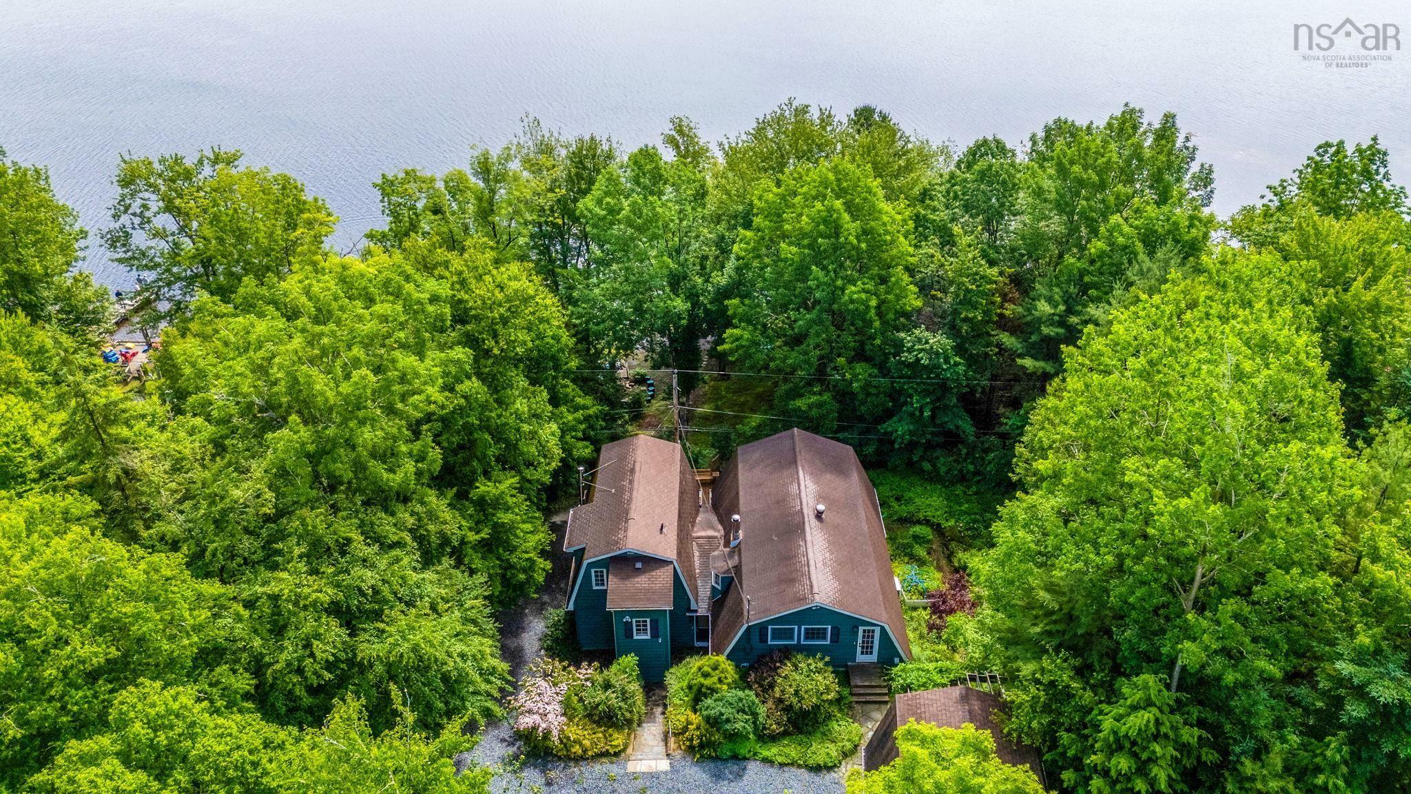 Property Photo: 333/335 Kings Road NS B2T 1A2
