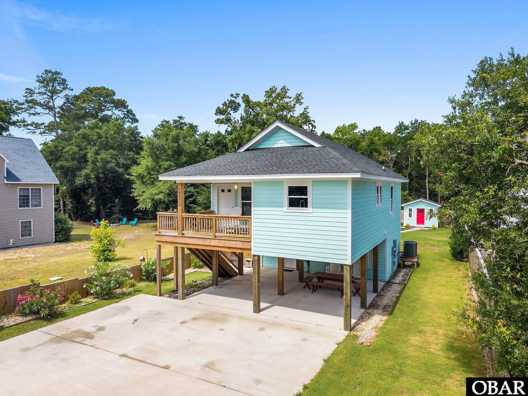 Property Photo: 1021 Harbour View Drive NC 27948