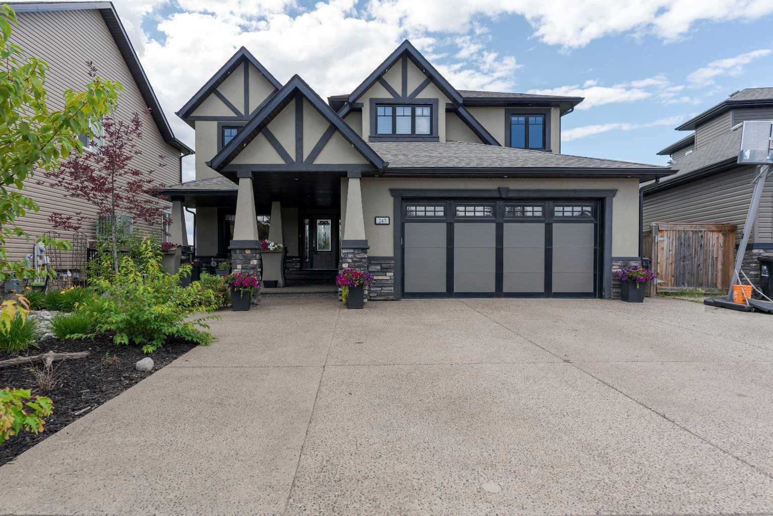 Photo de la propriété: 243 Wild Rose Street AB T9K 0G8