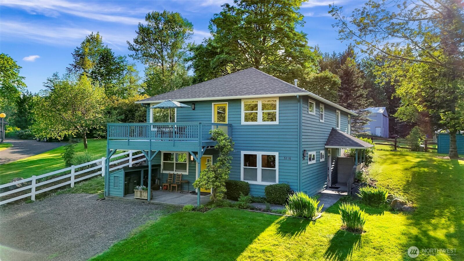 Property Photo:  3216  Edwards Street  WA 98229 