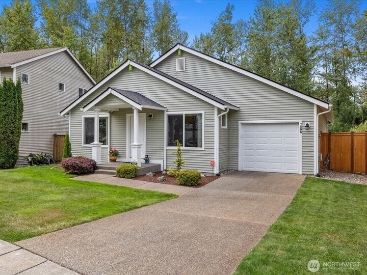 Property Photo: 7806 86th Avenue NE WA 98270