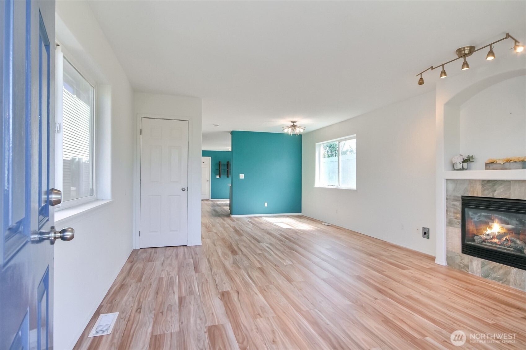Property Photo: 3910 S Holly Street WA 98118