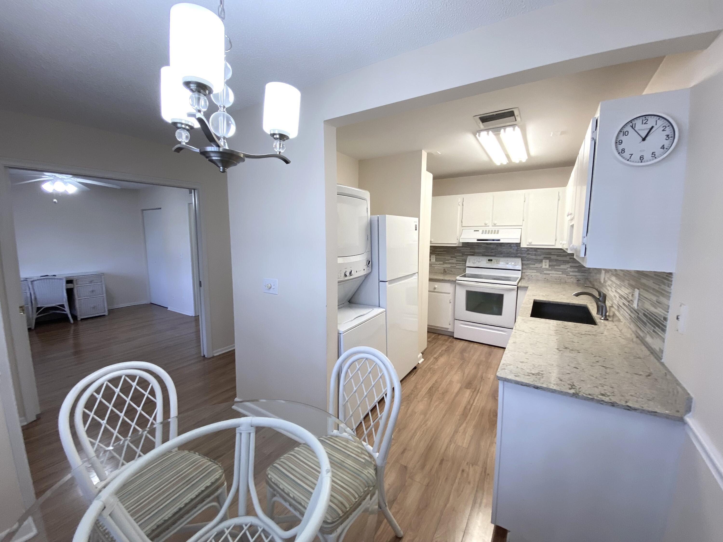 Property Photo:  2915 SW 15th Street 103  FL 33445 