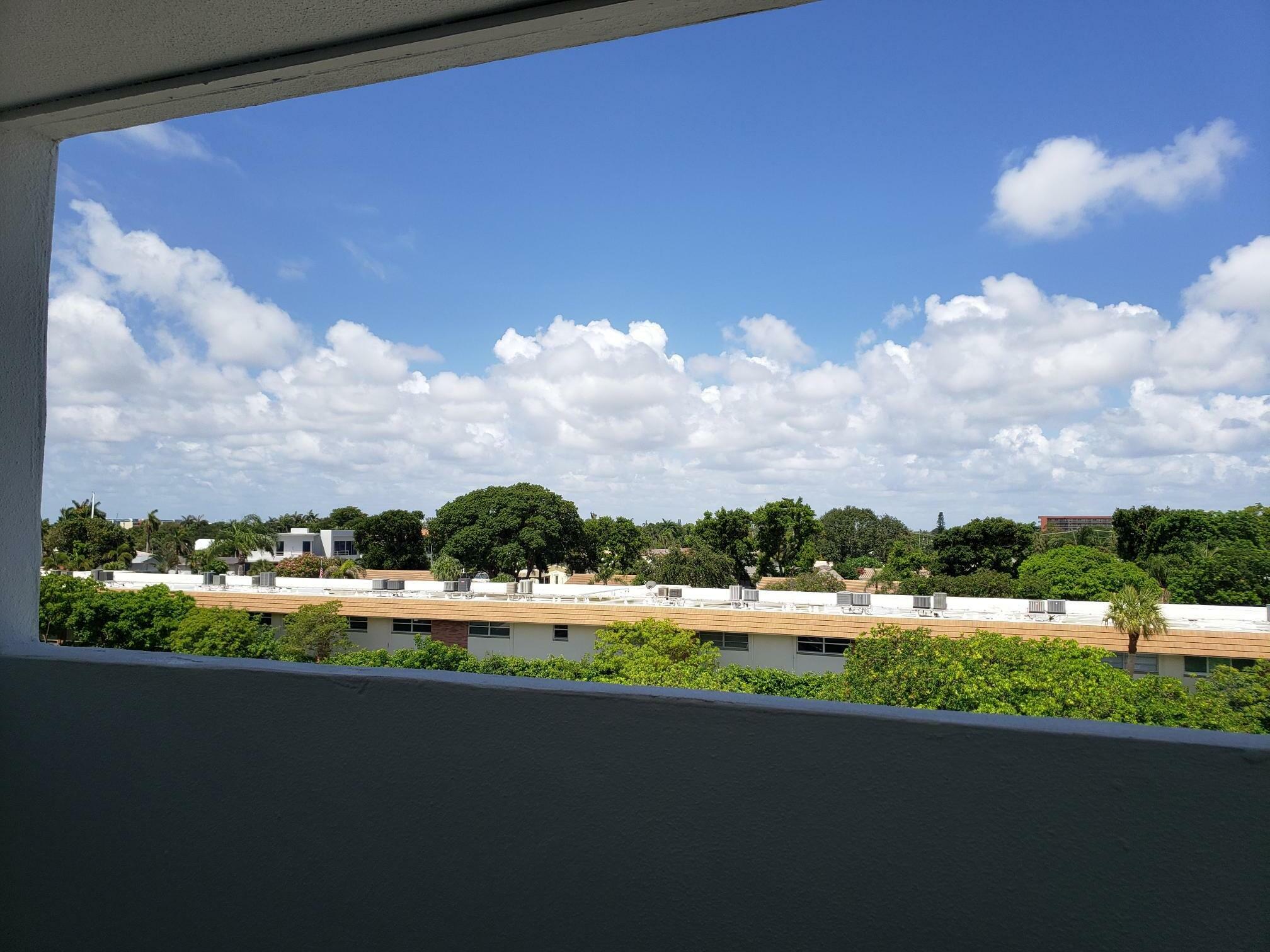 Property Photo: 2850 NE 14th St Causeway 403B FL 33062