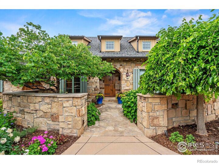 Property Photo:  6619 Ridgeline Drive  CO 80547 