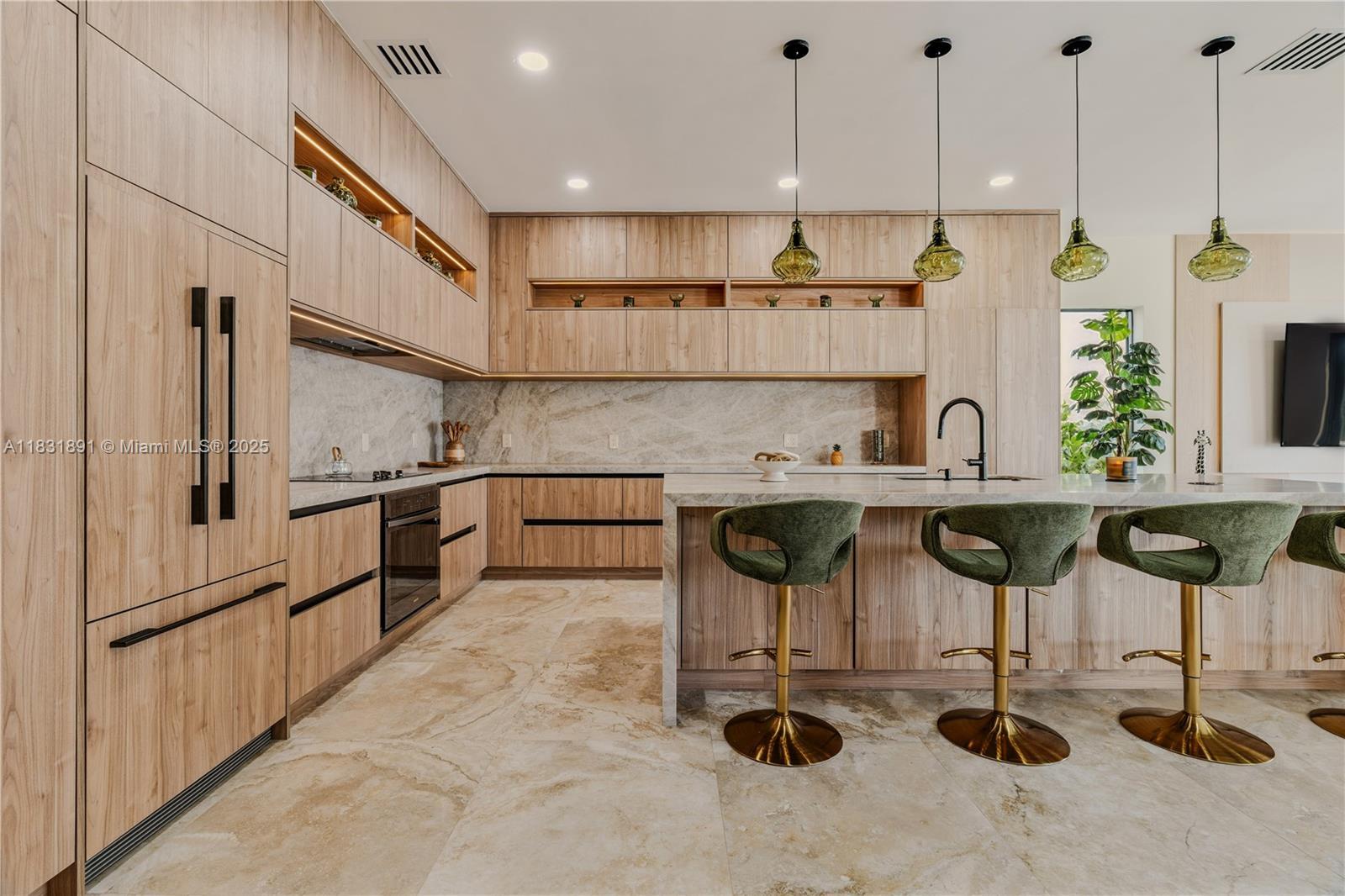 Property Photo: 18269 SW 54th St FL 33029