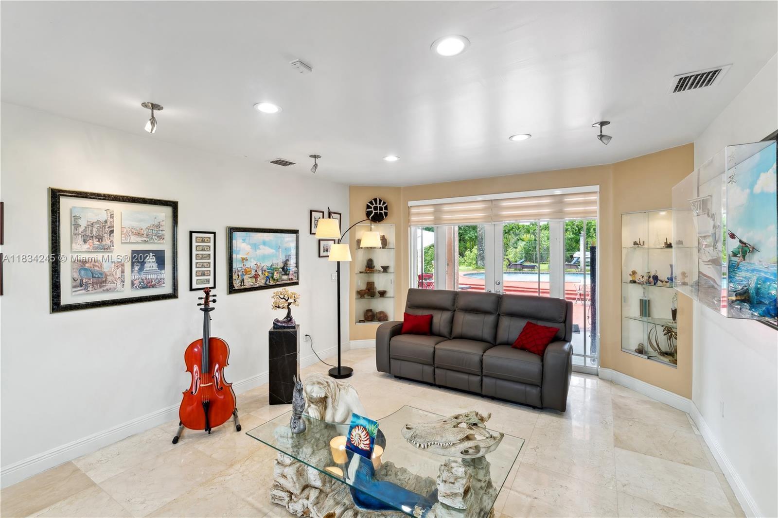 Property Photo: 19520 SW 206th St FL 33187