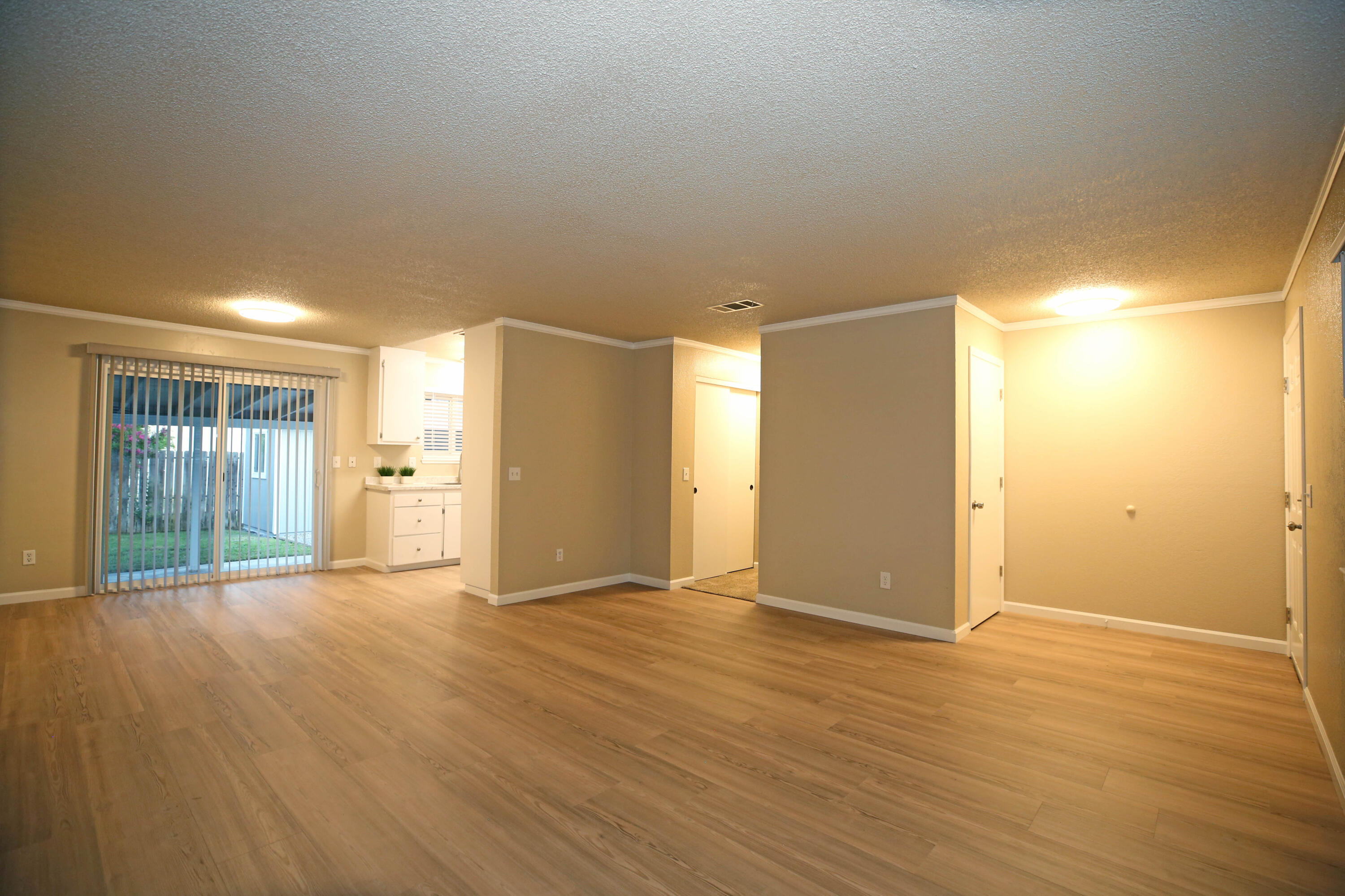 Property Photo: 2855 Red Bud Lane CA 96007