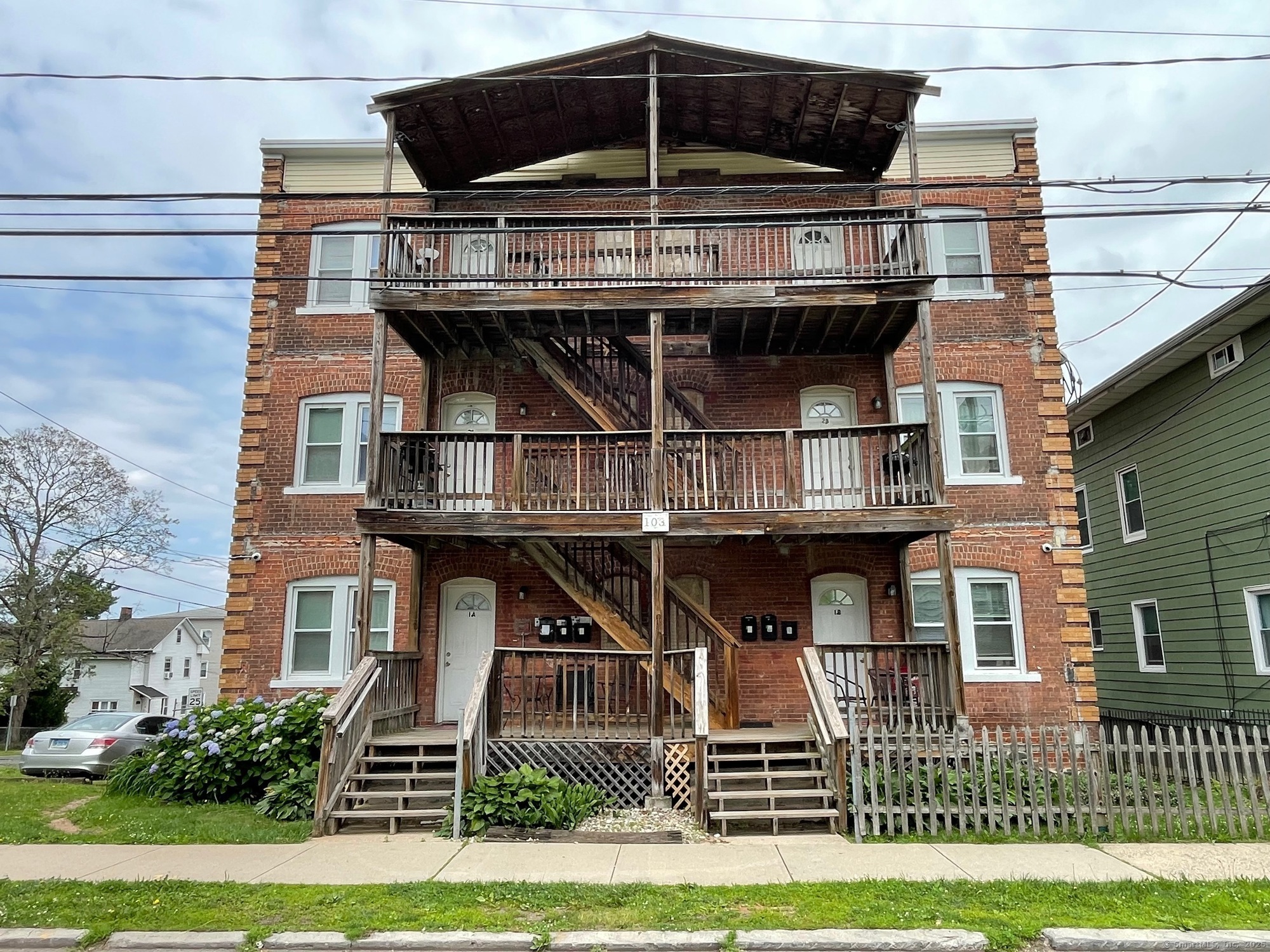 Property Photo: 103 Tremont Street CT 06051