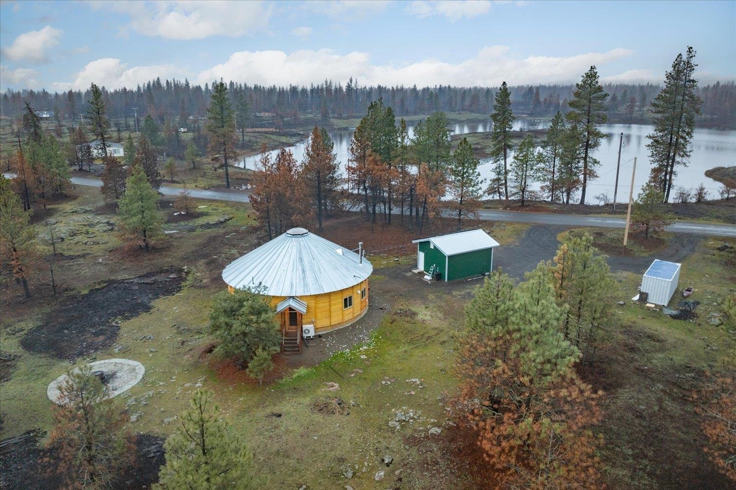 10231 S Medical Lake Rd  Medical Lake WA 99022 photo