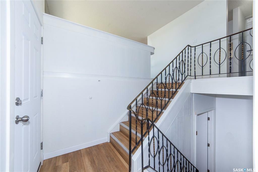 Property Photo: 317 Winnipeg Avenue S SK S7M 3M3