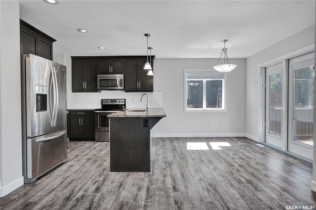 Property Photo: 222 Lewin Crescent SK S7T 0T3