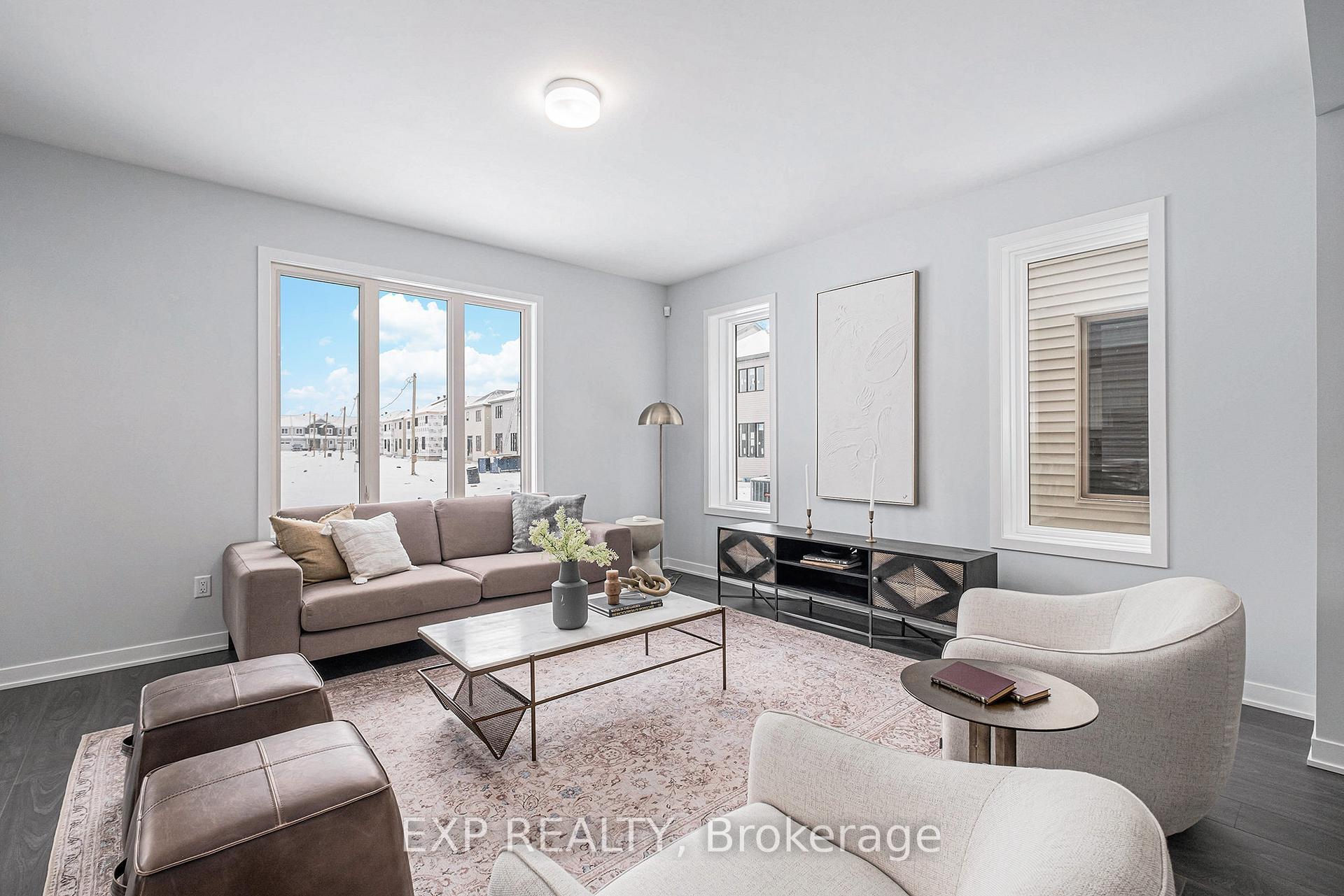 Property Photo:  217 Douglas Hardie Street  ON K0G 1J0 