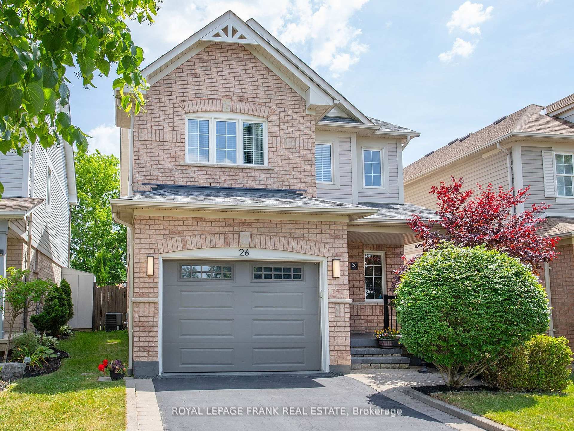 26 Juneau Crescent  Whitby ON L1R 3A3 photo