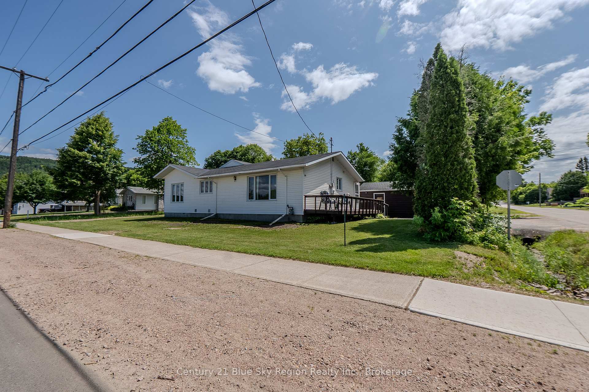Photo de la propriété: 391 Mattawan Street ON P0H 1V0