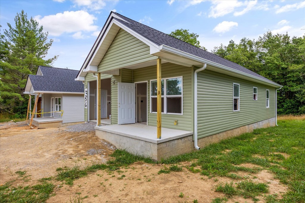 Property Photo:  356 Dayton Avenue  TN 38555 
