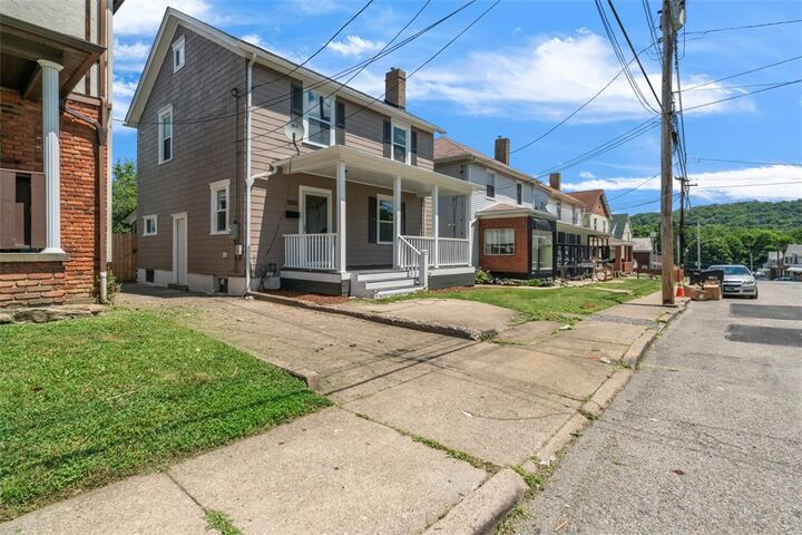 Property Photo: 1106 Wade St PA 15001