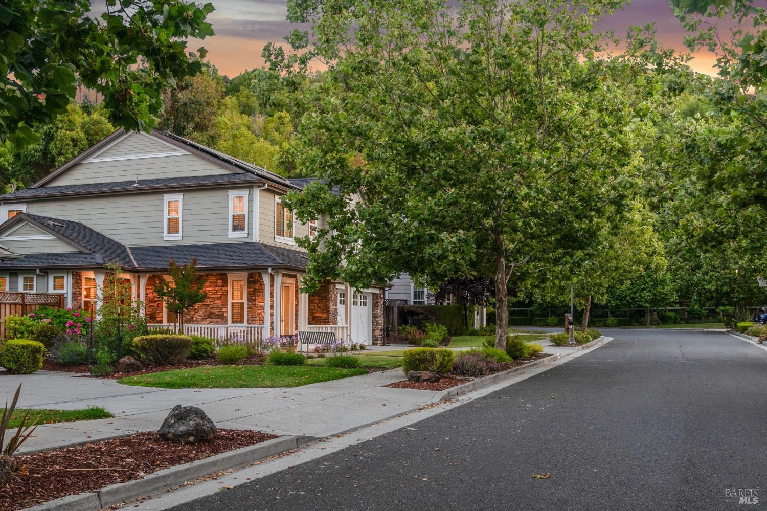 Property Photo: 15 Creekview Court CA 94949