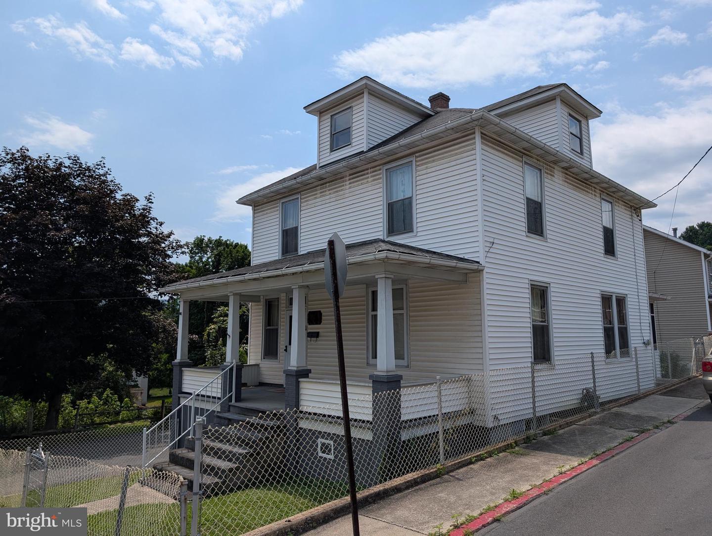 Property Photo: 222 Rock Street MD 21562